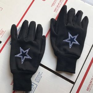 Dallas Cowboys gloves